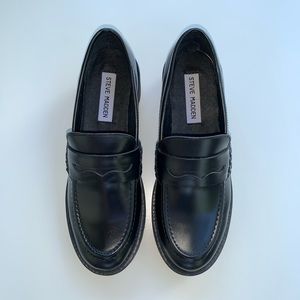 Steve Madden Crew Penny Loafer